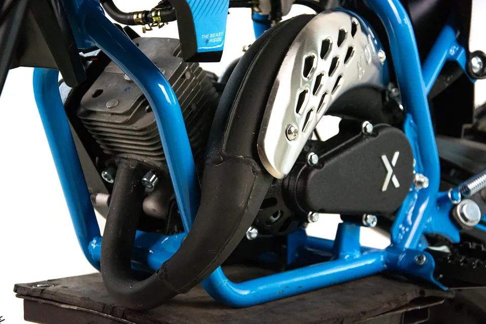 ASIX 710 detail 17
