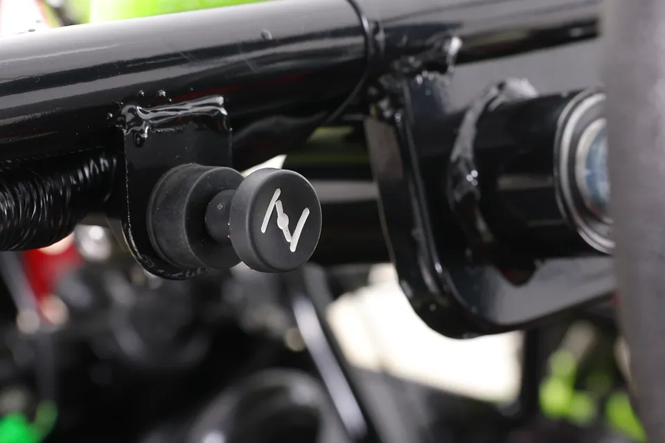 ASIX Buggy 125 detail 29