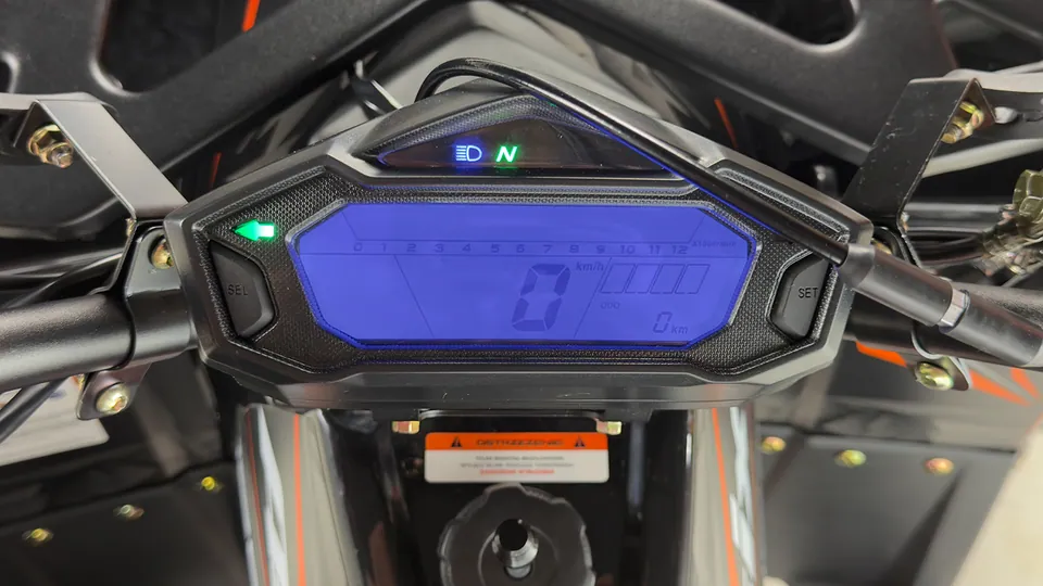 ASIX Commander (2. gen) detail 23