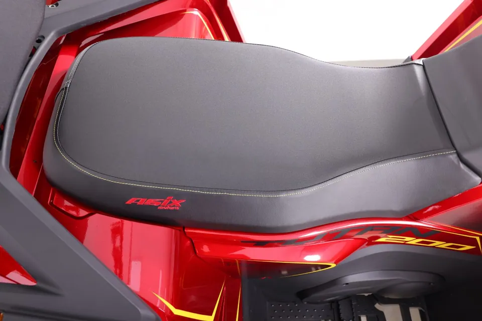 ASIX Tytan 200 RR detail 27