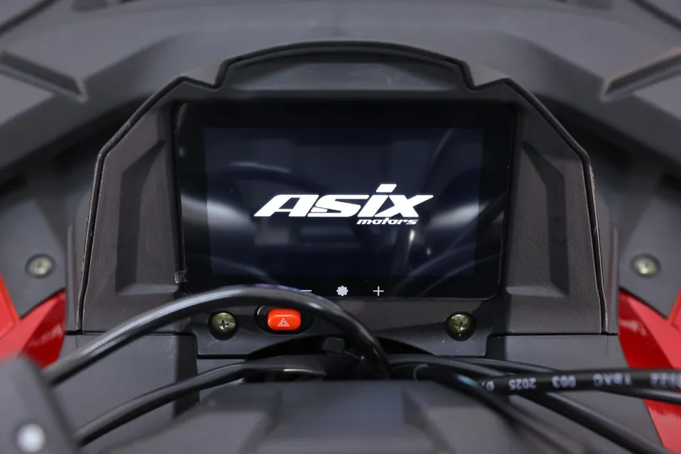 ASIX Tytan 200 RR detail 16