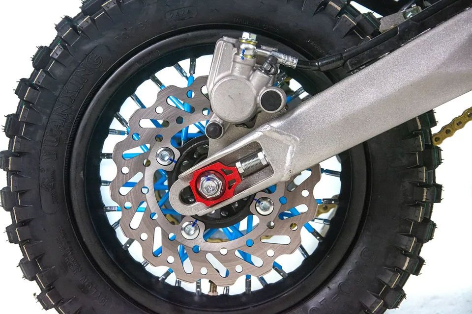 ASIX XB-28 detail 38