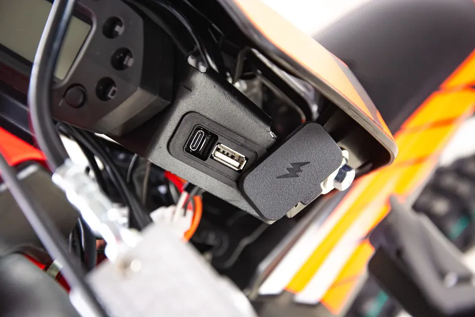 ASIX XB-88 detail 20