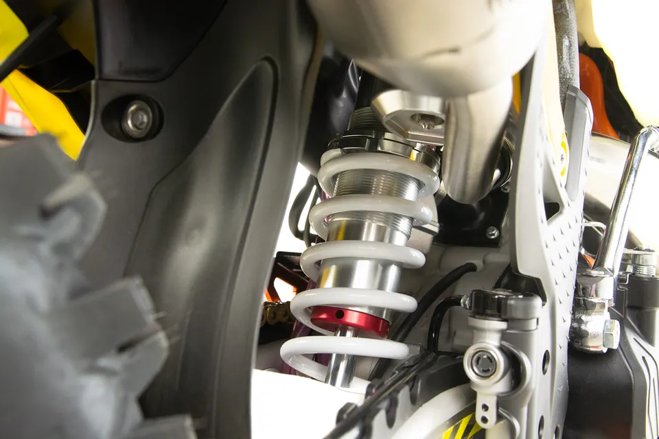 ASIX XR-99 2T detail 28