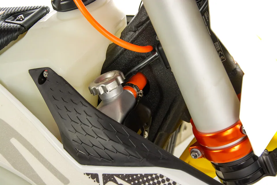ASIX XR-99 2T detail 29