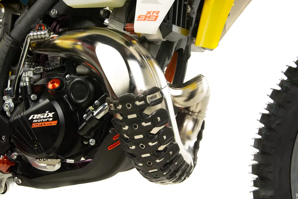 ASIX XR-99 2T detail 46