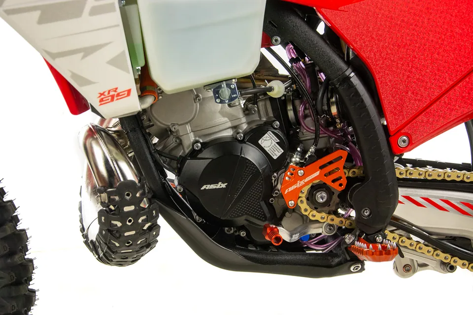ASIX XR-99 300RS 2T detail 23