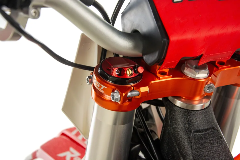 ASIX XR-99 300RS 2T detail 27