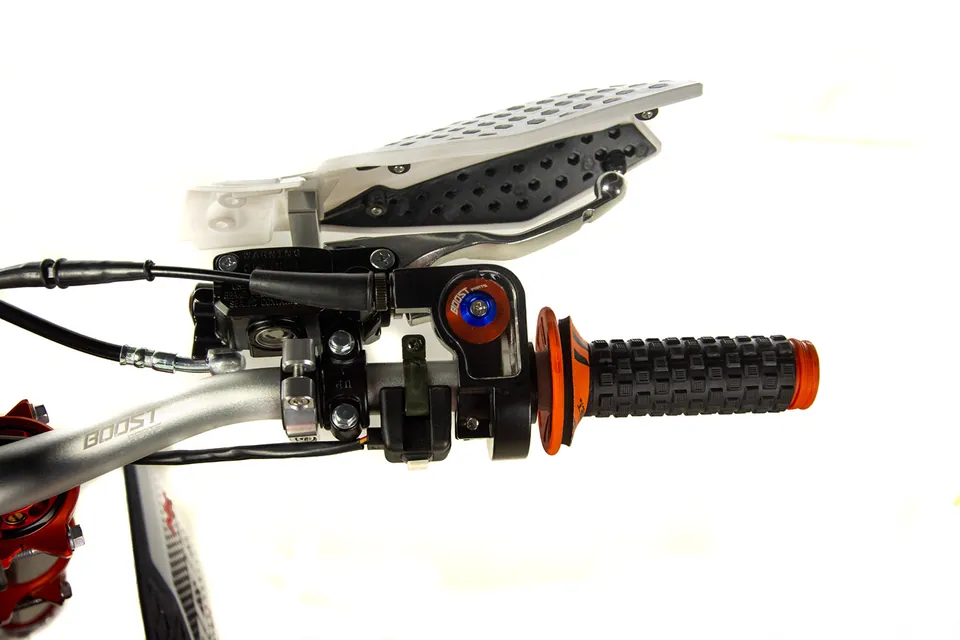 ASIX XR-99 300RS 2T detail 36
