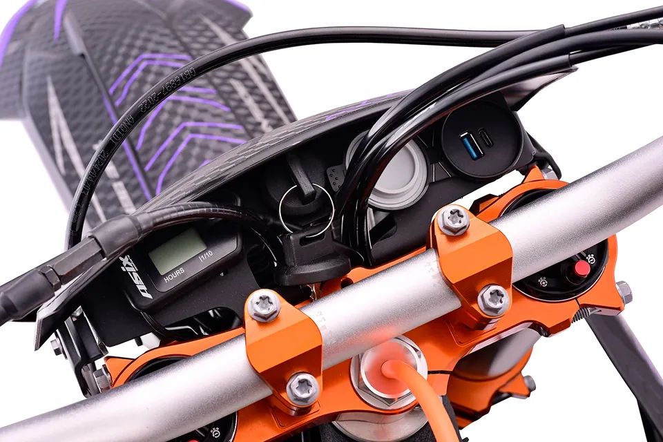 ASIX XT-99 detail 7