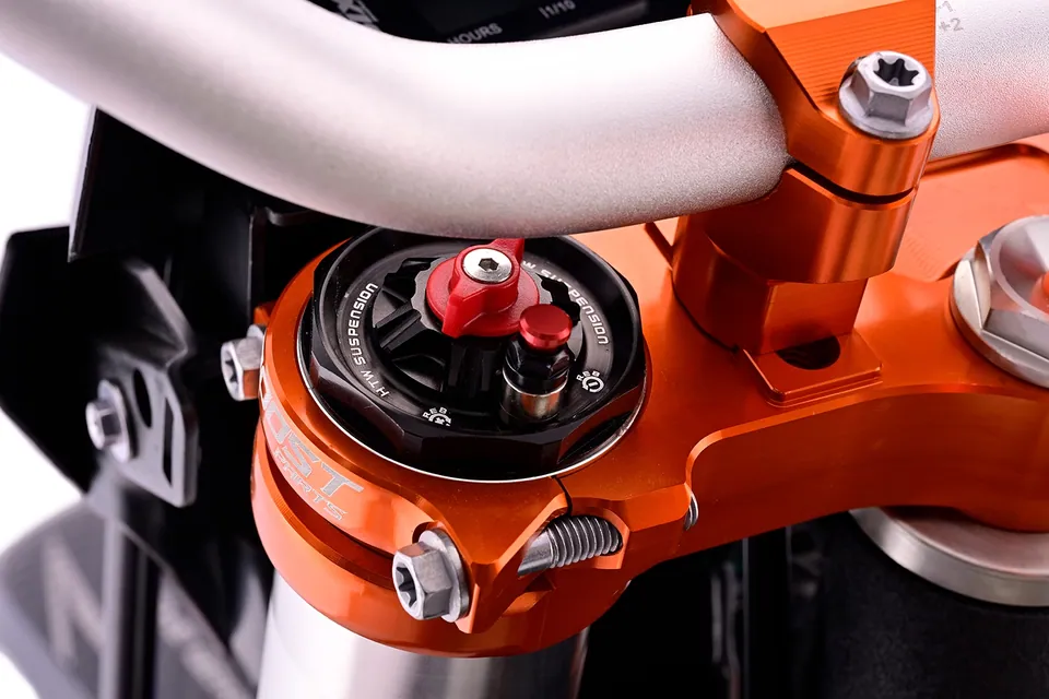 ASIX XT-99 detail 5