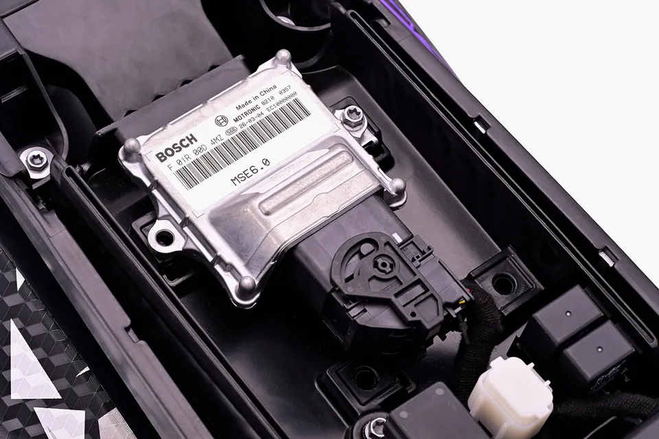 ASIX XT-99 detail 3